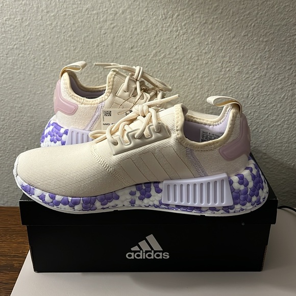 NWT Adidas Originals Women's NMD_R1 Shoes - Wonder White/Purple/Lilac - GW5694 - Picture 13 of 16